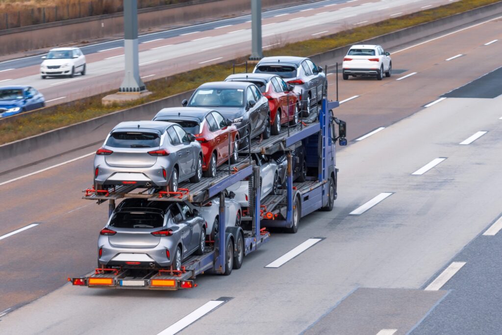 Enclosed Hauling Booking Tips